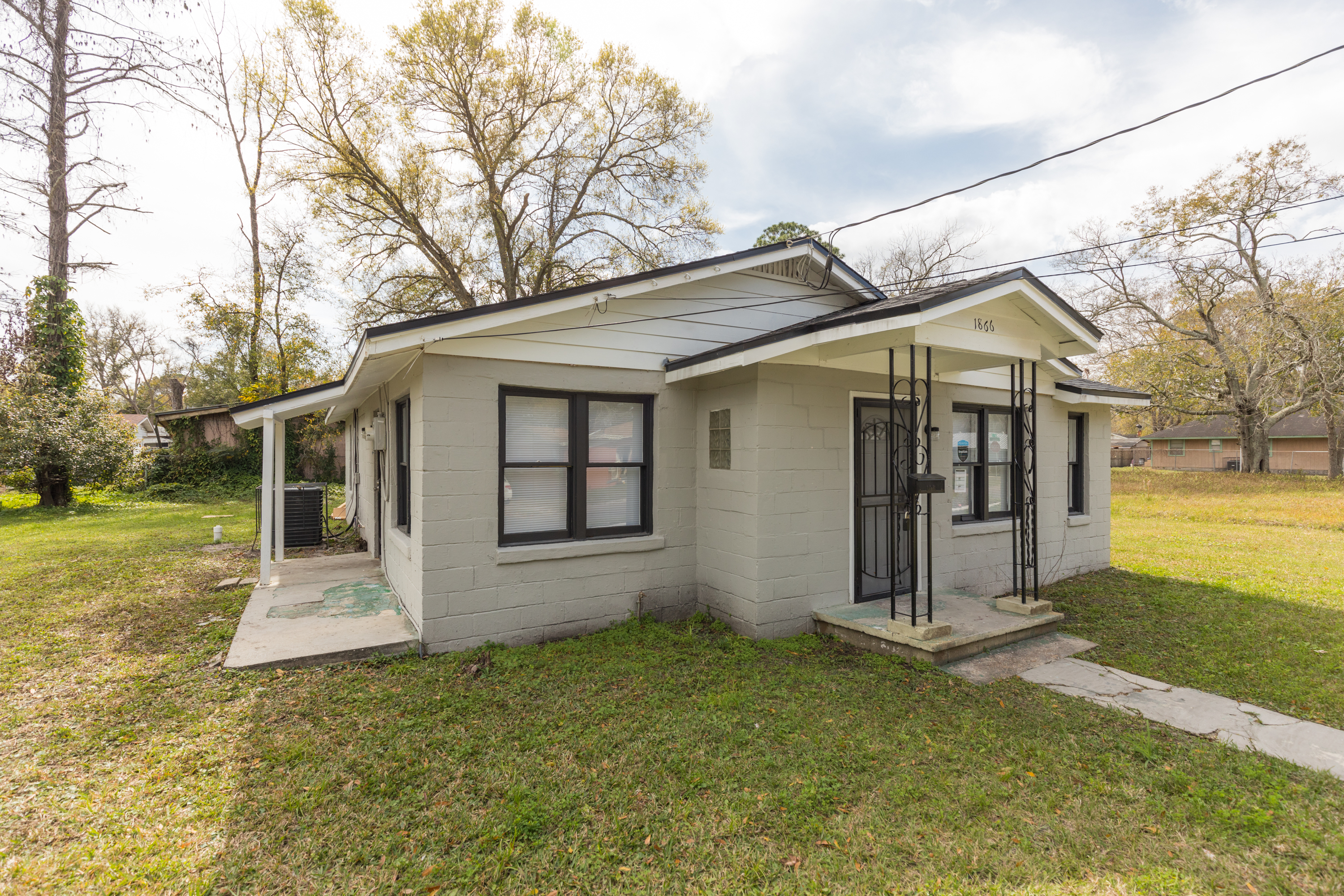 1866 West 6th Street (Benicio Angelus LLC)