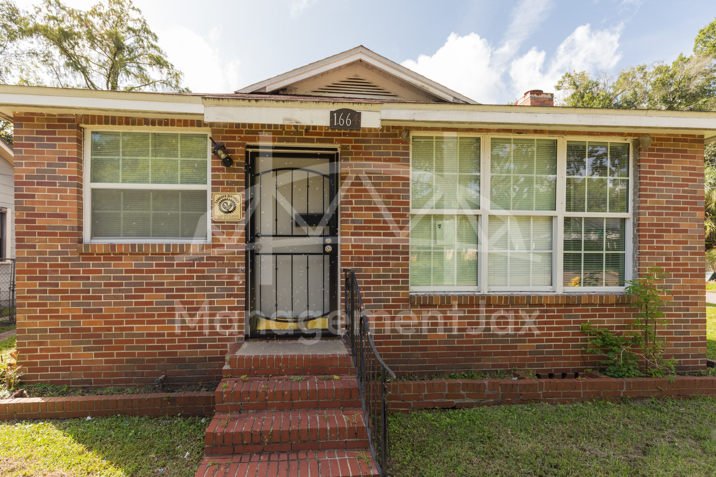 1664 West 15th Street